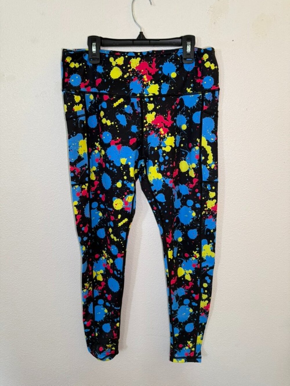 CVG Leggings Size large   (item #2)